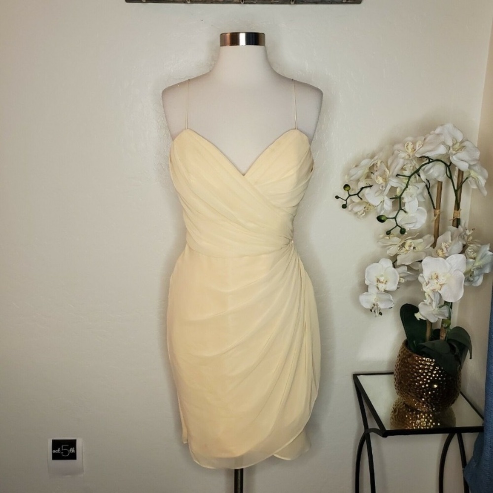 Beautiful yellow dress